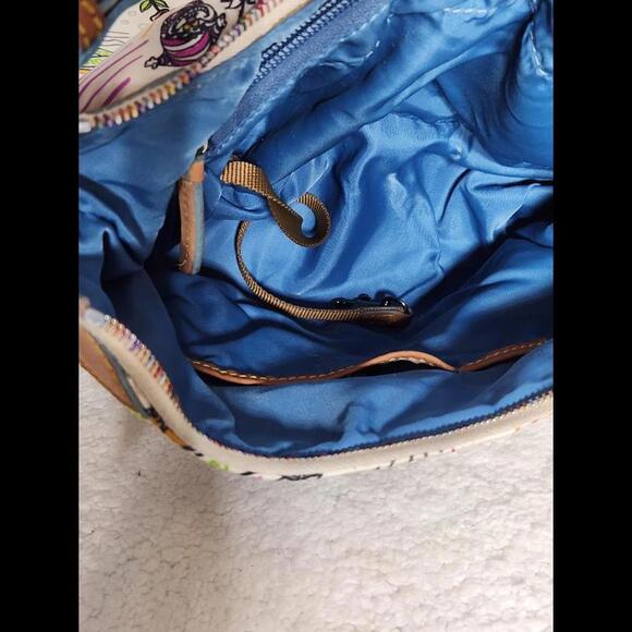Disney Dooney and Bourke - Picture 7 of 8